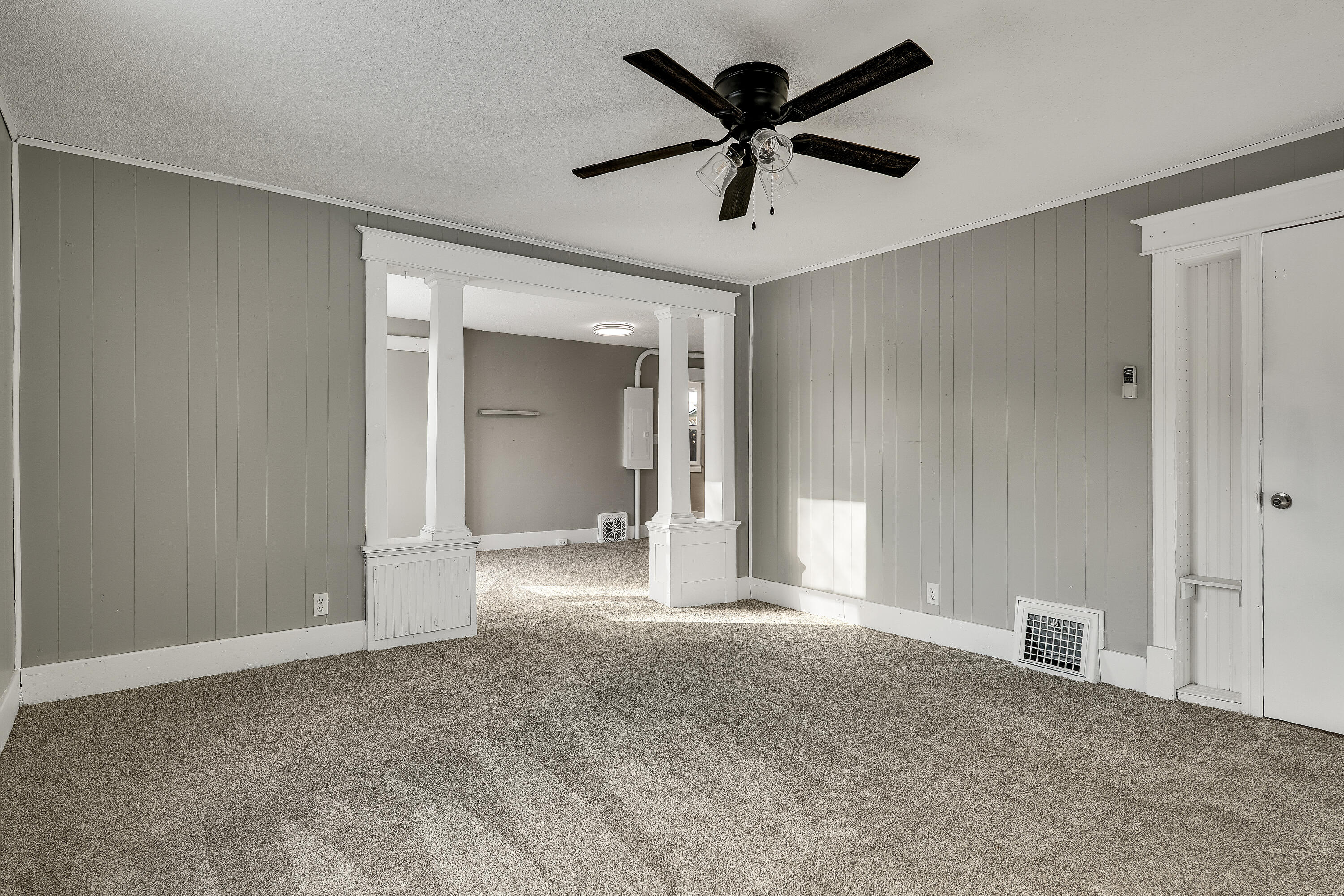 525 Kane Street La Crosse, WI 54603 - Photo 6 of 32 LIving Room