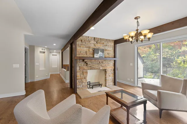 $1,795,000 | 12 Rock Ridge Lane, Barrington Hills, IL 60010