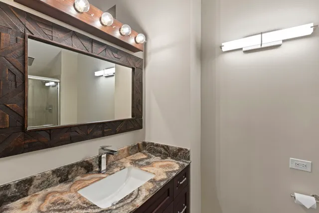 $1,795,000 | 12 Rock Ridge Lane, Barrington Hills, IL 60010