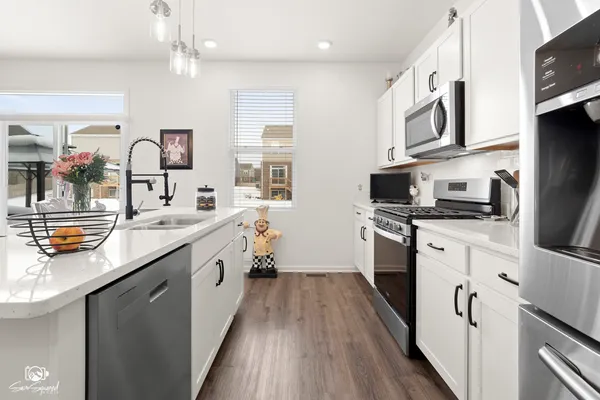 $439,000 | 15040 West Winchester Lane, Manhattan, IL 60442