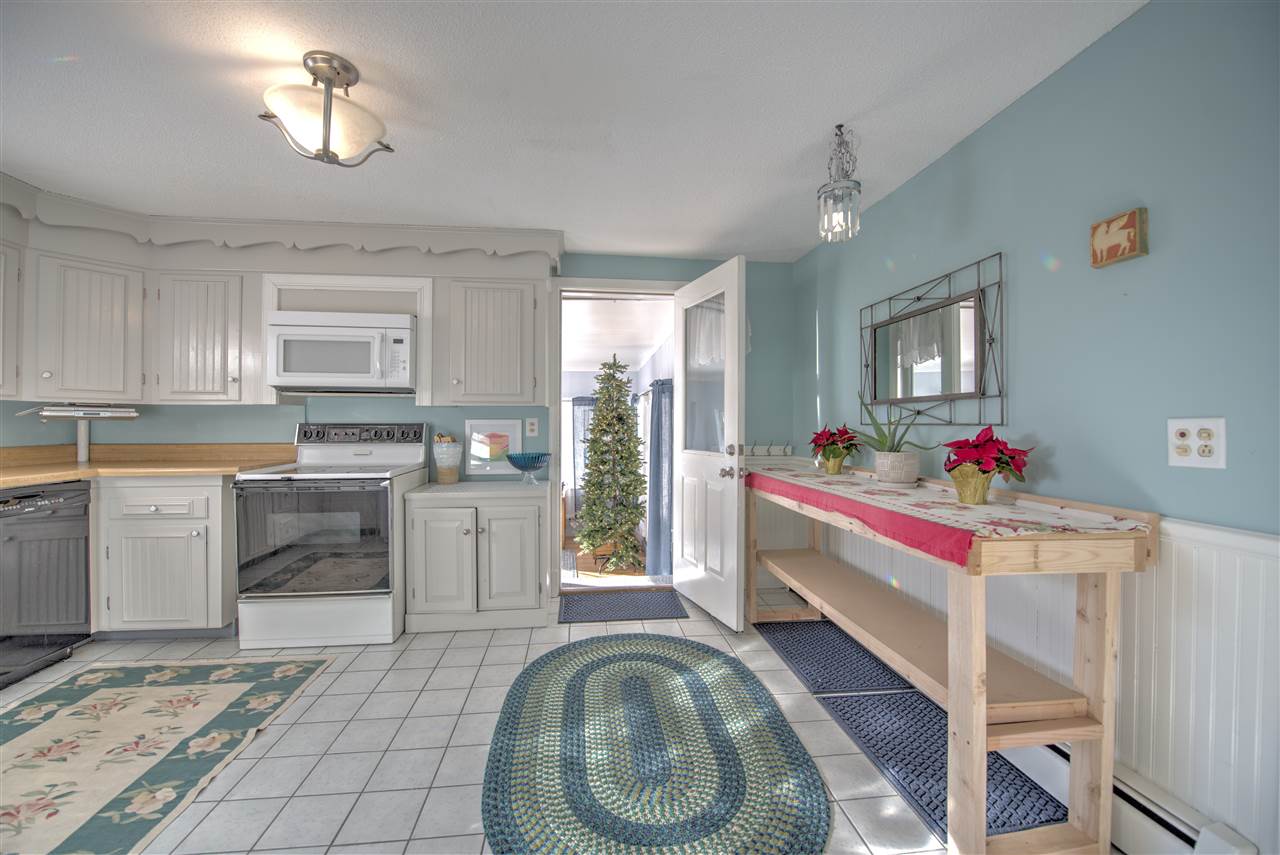 492 Mast Road Goffstown, NH 03045 - Photo 2 of 19