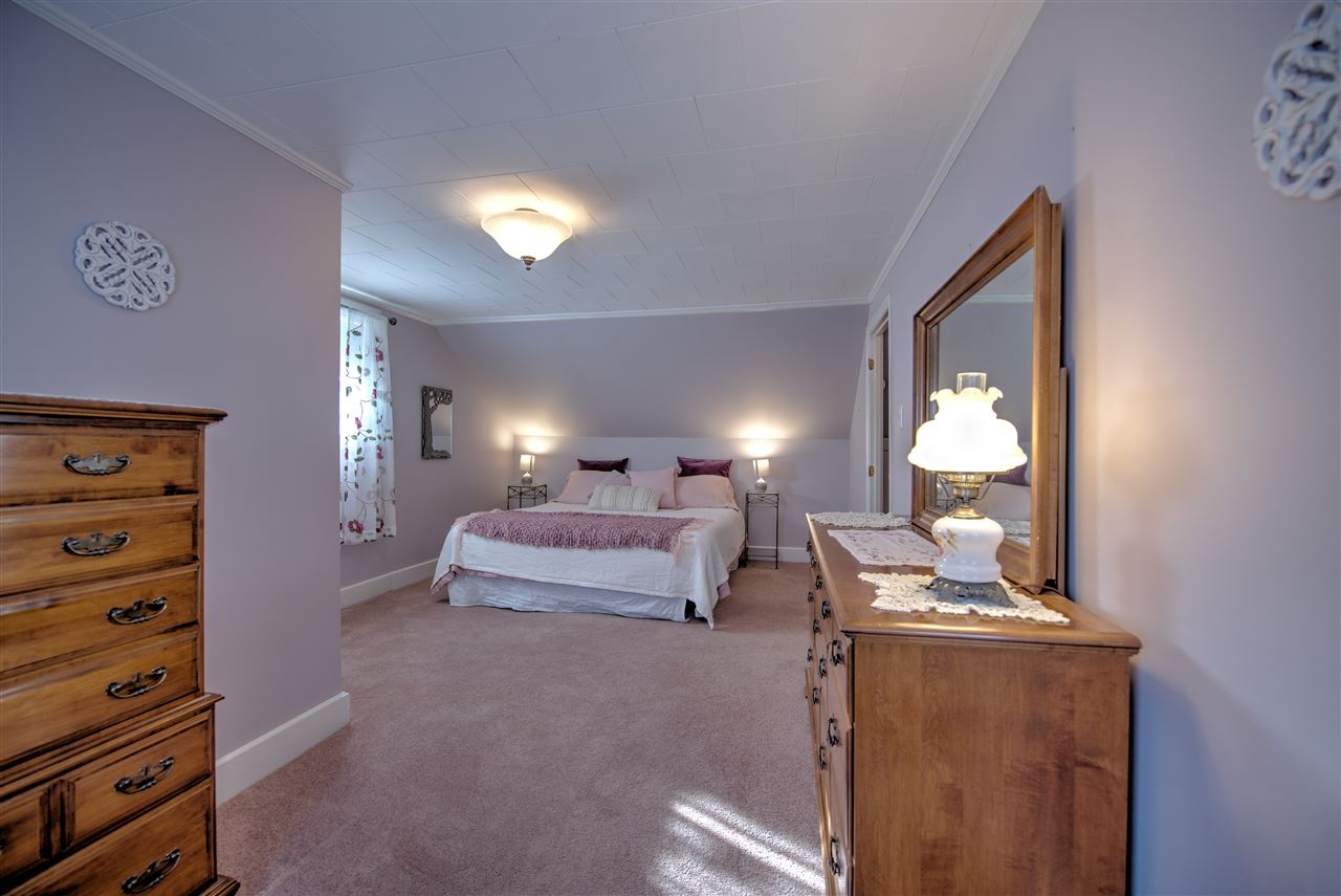 492 Mast Road Goffstown, NH 03045 - Photo 16 of 19