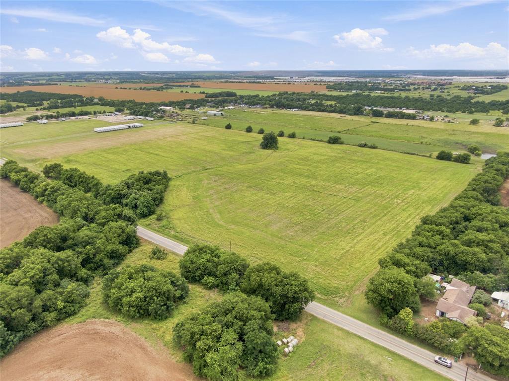 700 Geller Road Wilmer, TX 75172 - Photo 2 of 6 Gallery Image 2
