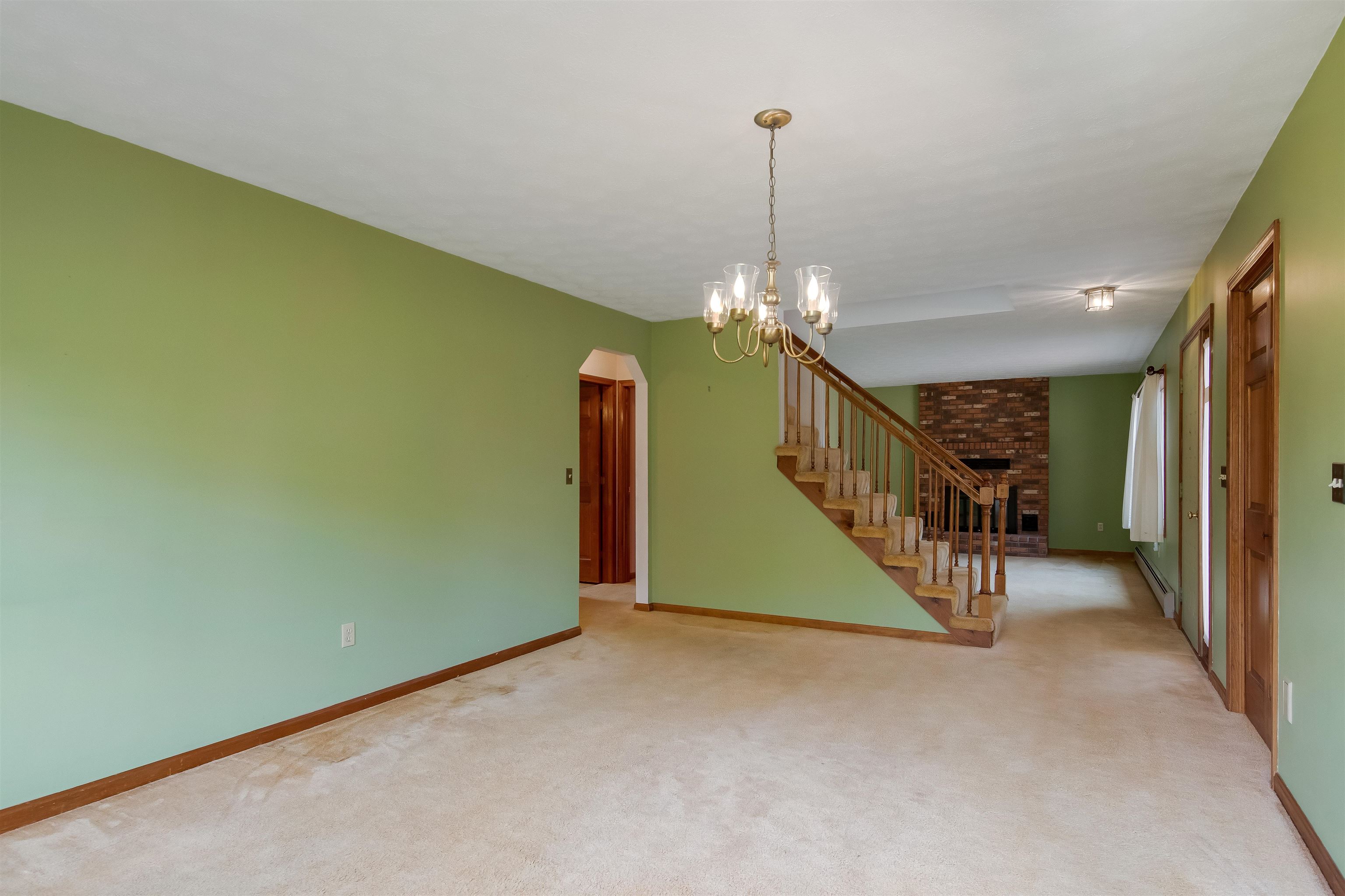 59 Paddock Lane Williston, VT 05495 - Photo 9 of 40 Gallery Image 9