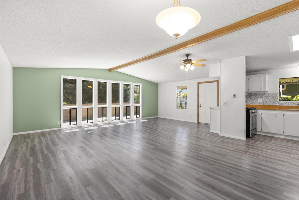 909 Richland Road, Unit 4 San Marcos, CA 92069 - Photo 8 of 37