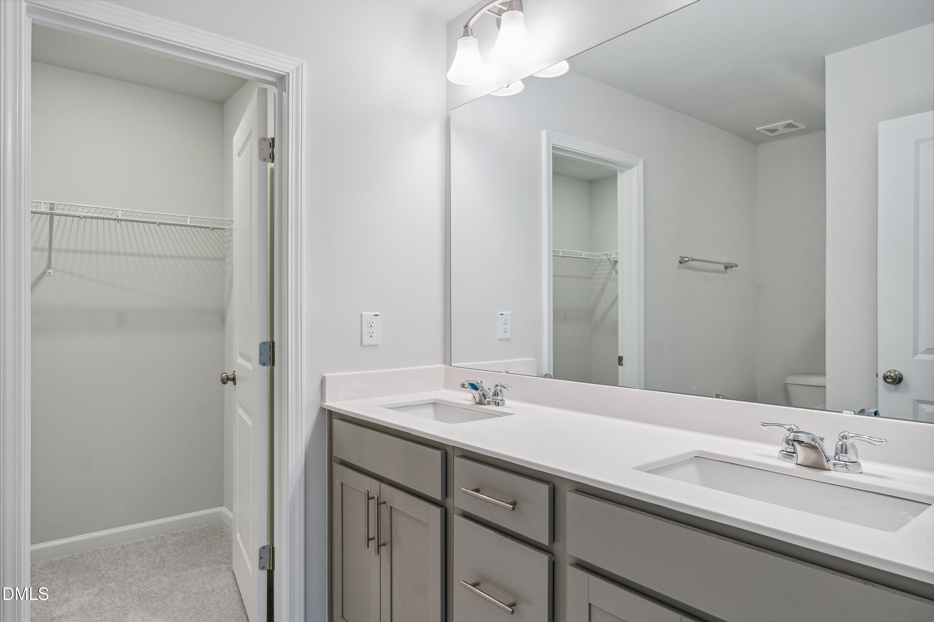 2491 Tonoloway Drive Raleigh, NC 27610 - Photo 11 of 28 SUN_TraceOldeTowne_Pic_Meredith_15