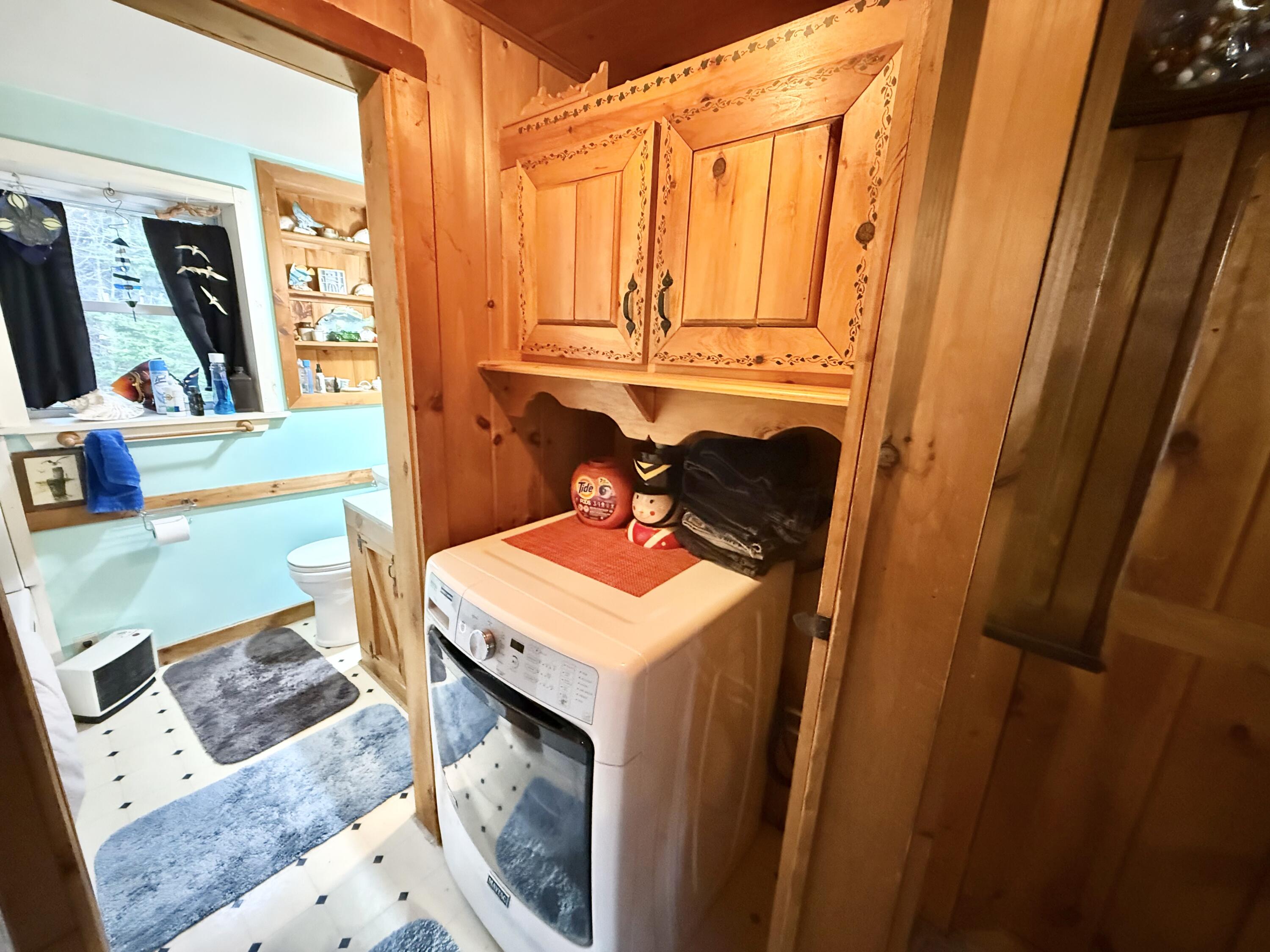 24 Old Harbor Road Vinalhaven, ME 04863 - Photo 7 of 27 IMG_0988