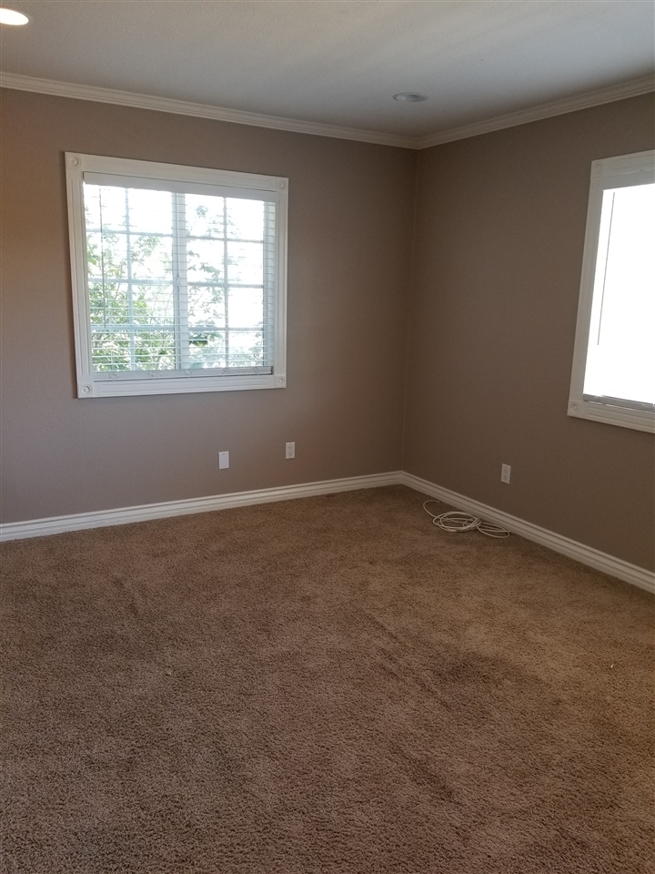 1207 East Fallbrook Street Fallbrook, CA 92028 - Photo 10 of 15