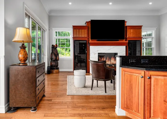 $2,800,000 | 23 Valley View Road, Winhall, VT 05255