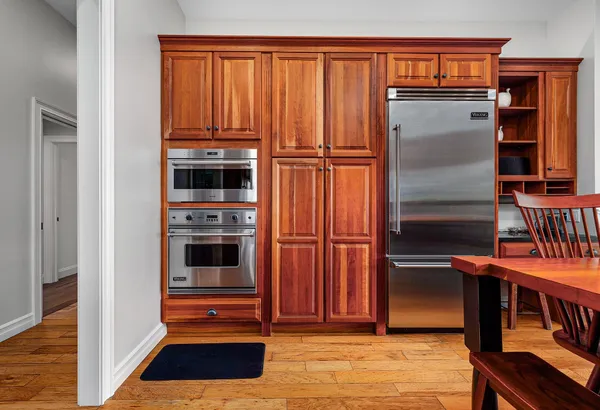 $2,800,000 | 23 Valley View Road, Winhall, VT 05255