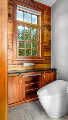 $2,800,000 | 23 Valley View Road, Winhall, VT 05255