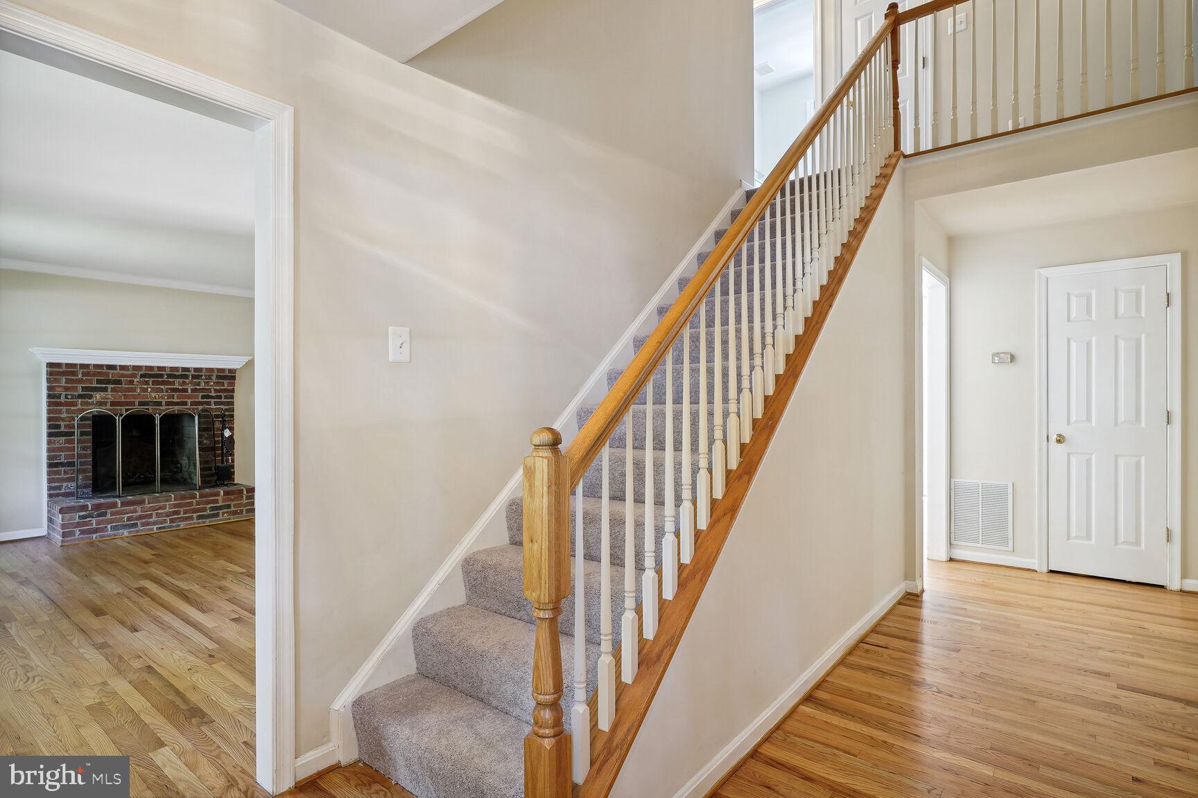10216 Capitol View Avenue Silver Spring, MD 20910 - Photo 6 of 28 Gallery Image 6