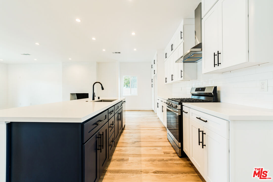 4574 Shadeway Road Lakewood, CA 90713 - Photo 7 of 25 Gallery Image 7
