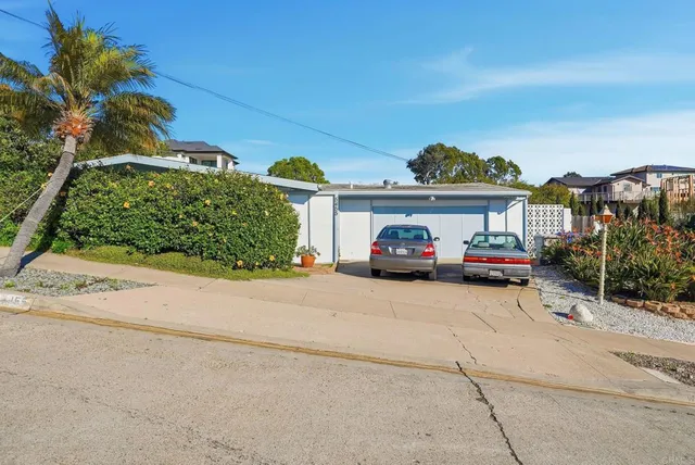 $2,800,000 | 5455 Parkview Drive, La Jolla, CA 92037