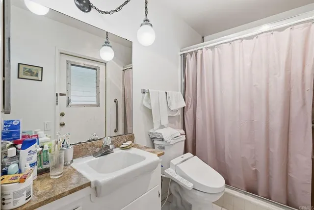 $2,800,000 | 5455 Parkview Drive, La Jolla, CA 92037