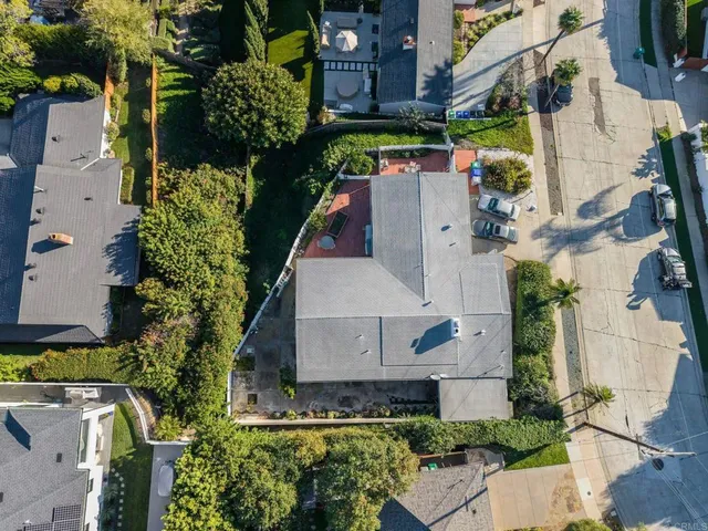 $2,800,000 | 5455 Parkview Drive, La Jolla, CA 92037