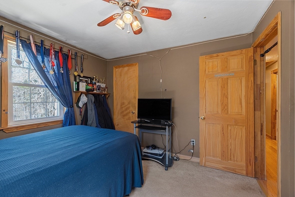 17 Conlin Road Oxford, MA 01540 - Photo 25 of 42 Gallery Image 25