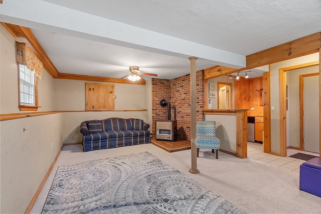 17 Conlin Road Oxford, MA 01540 - Photo 27 of 42 Gallery Image 27