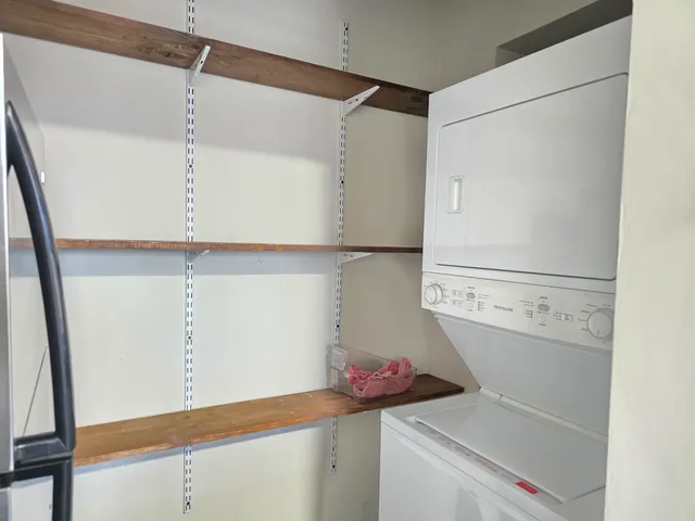 $2,300 | 3507 West Belden Avenue, Unit 3, Chicago, IL 60647