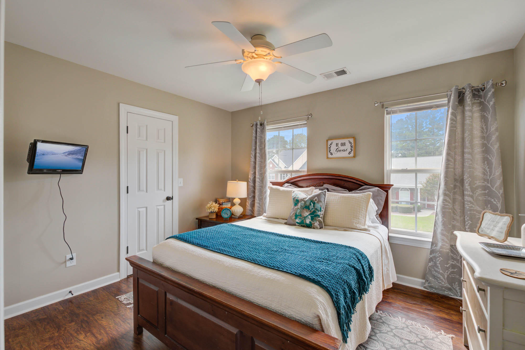 9435 Harroway Road Summerville, SC 29485 - Photo 27 of 53 Guest Rm-9435Harroway (28)