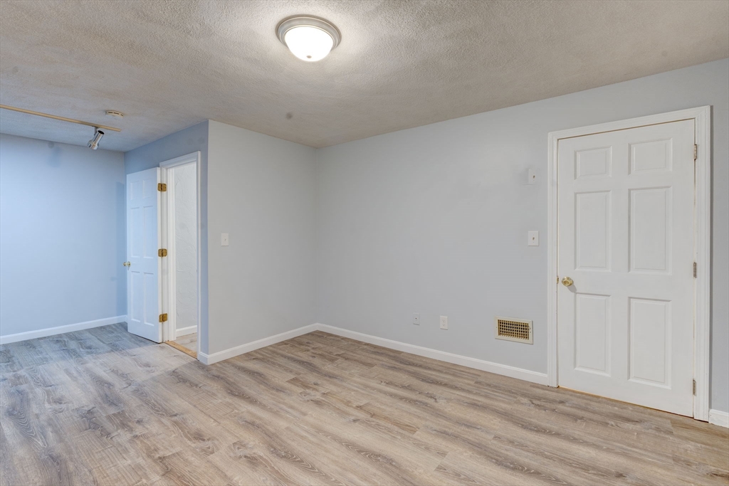 46 Wyllis Avenue, Unit 2 Everett, MA 02149 - Photo 15 of 28