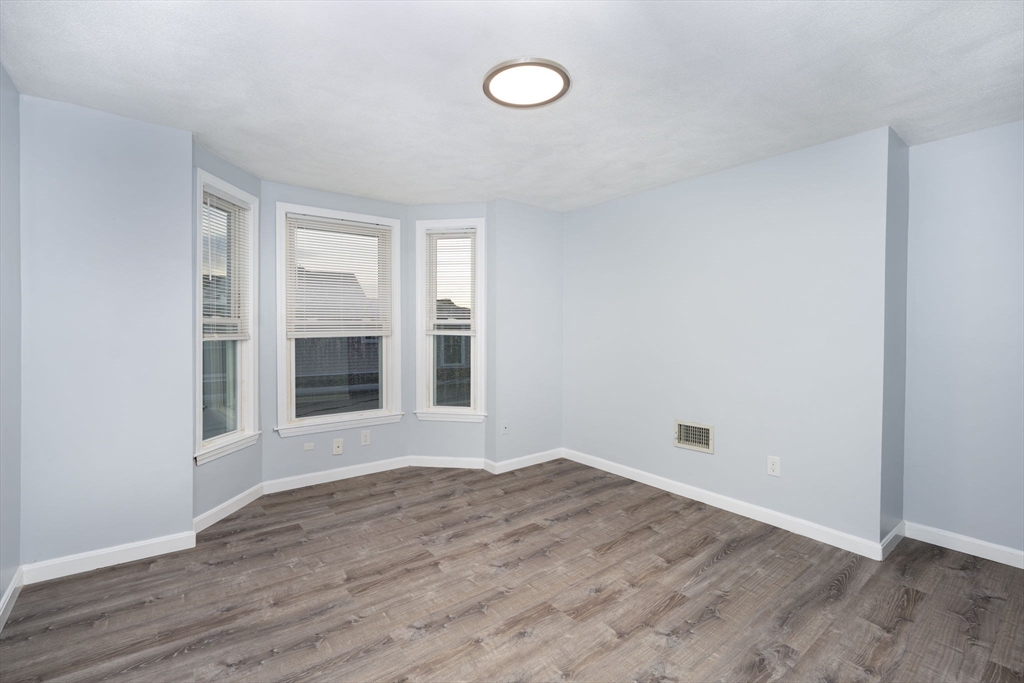 46 Wyllis Avenue, Unit 2 Everett, MA 02149 - Photo 10 of 28