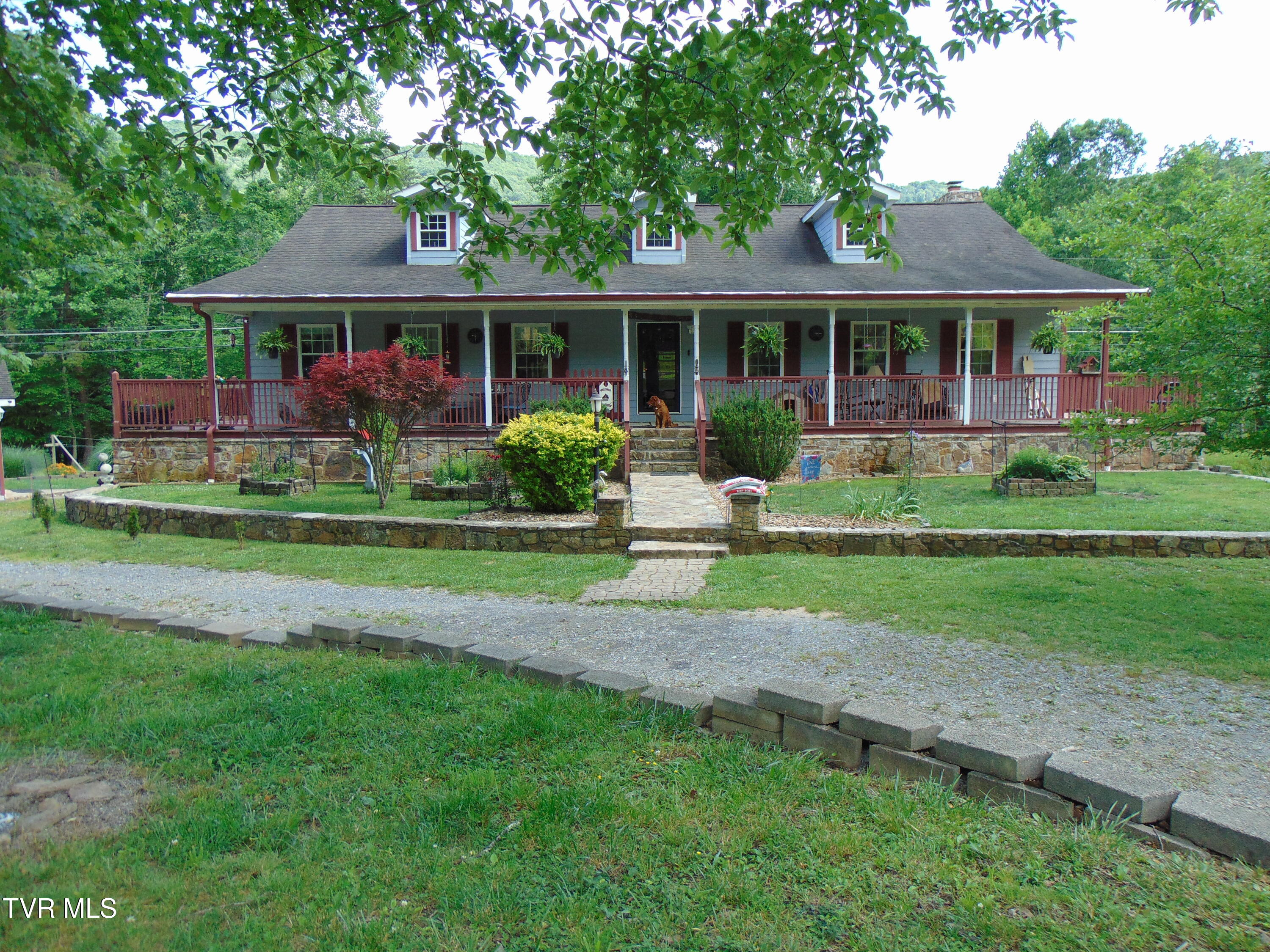 5380 Laurel Fork Road Rocky Gap, VA 24366 - Photo 41 of 69 DSC02290
