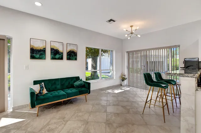 $725,000 | 7363 Panache Way, Boca Raton, FL 33433