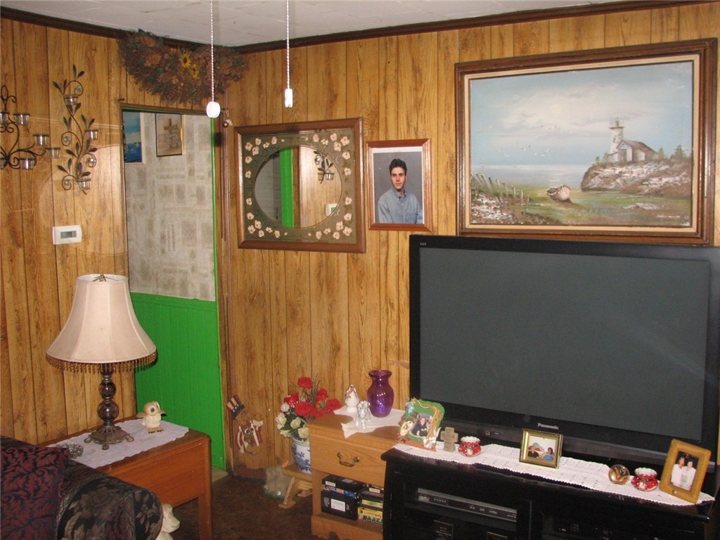 192 High Street Woonsocket, RI 02895 - Photo 14 of 36