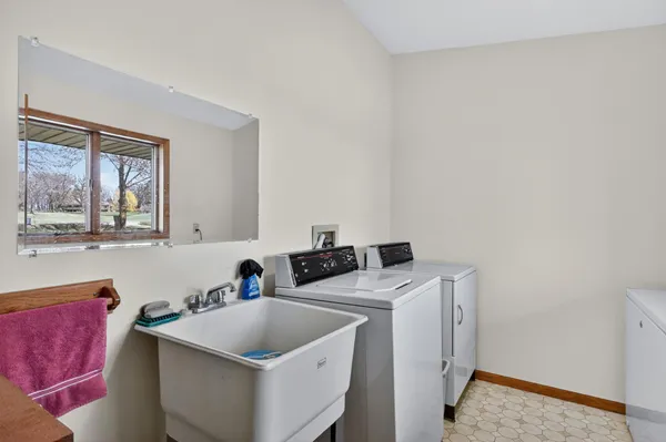 $629,000 | 11198 Wallen Road, Brandon, MN 56315