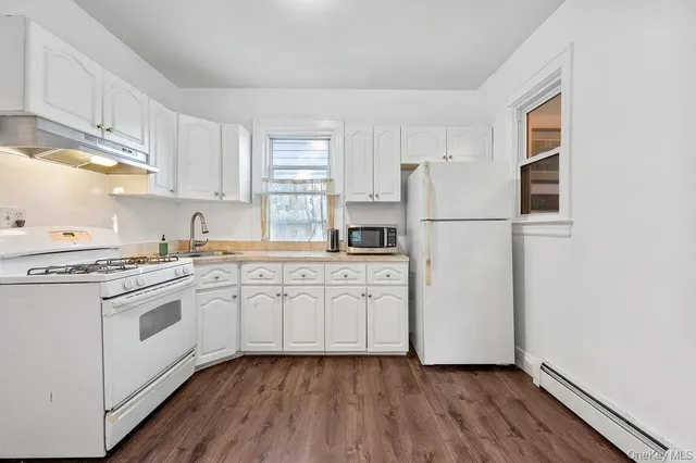 $1,850,000 | 27-28 Humphreys Street | East Elmhurst