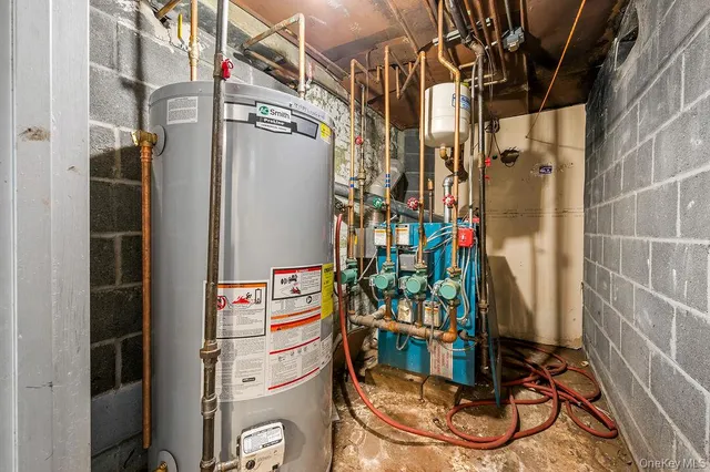 $1,850,000 | 27-28 Humphreys Street | East Elmhurst