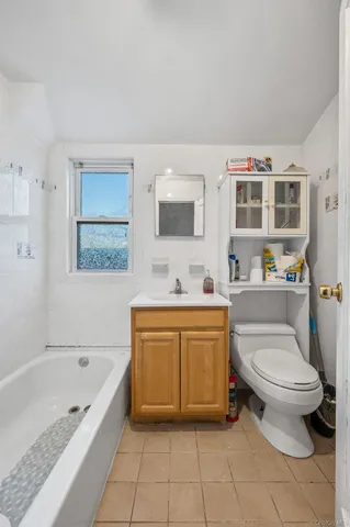 $1,850,000 | 27-28 Humphreys Street | East Elmhurst