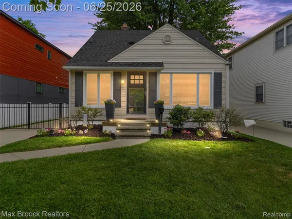 $519,000 | 1201 Cole Street, Birmingham, MI 48009