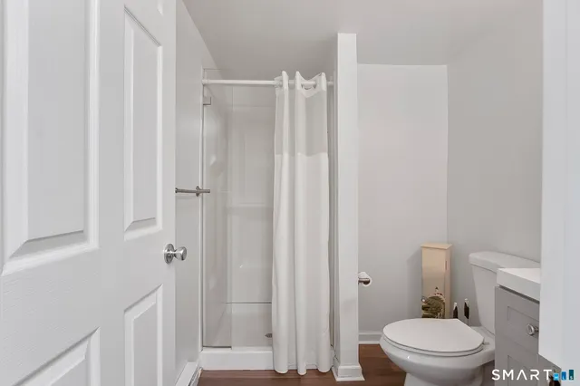 $2,500 | 104 East Avenue, Norwalk, CT 06851