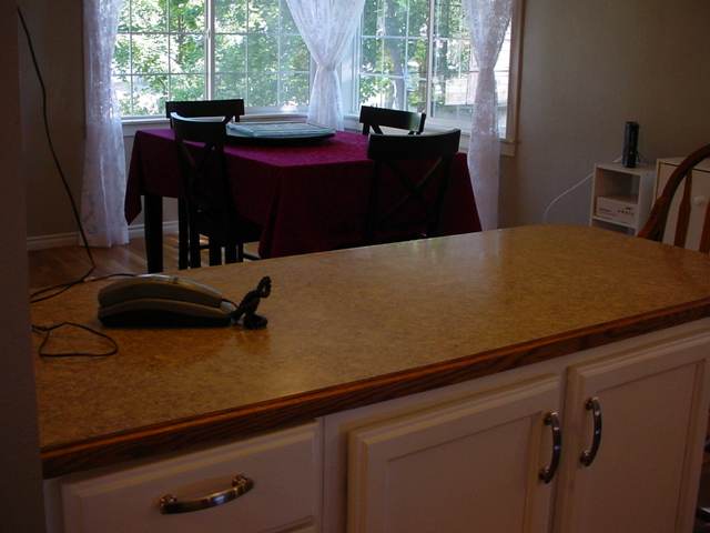 1221 North Locust Road Spokane Valley, WA 99206 - Photo 6 of 9