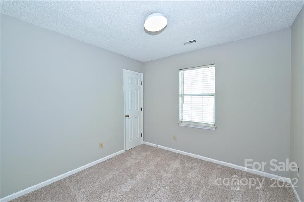 9423 Oren Thompson Road Charlotte, NC 28213 - Photo 34 of 41 Gallery Image 34
