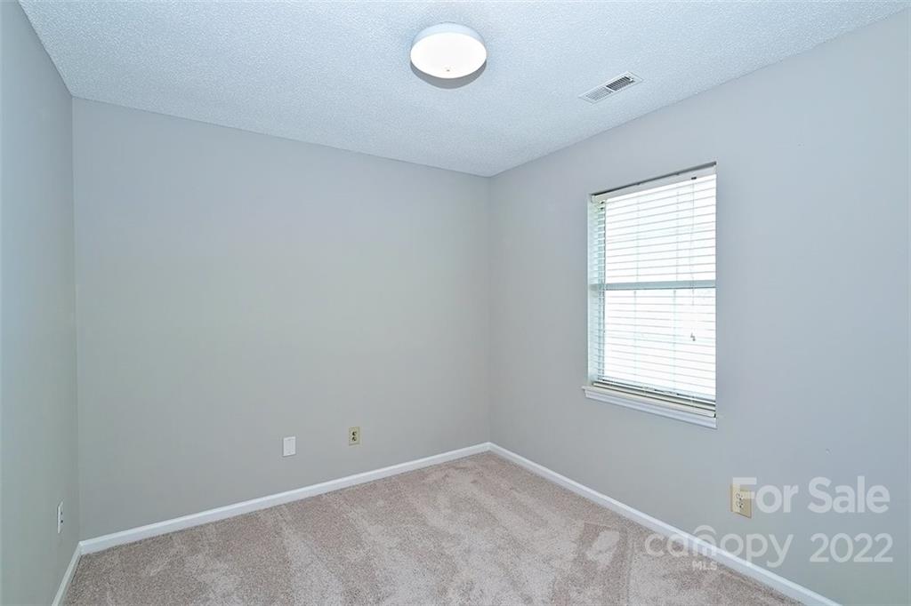9423 Oren Thompson Road Charlotte, NC 28213 - Photo 36 of 41 Gallery Image 36