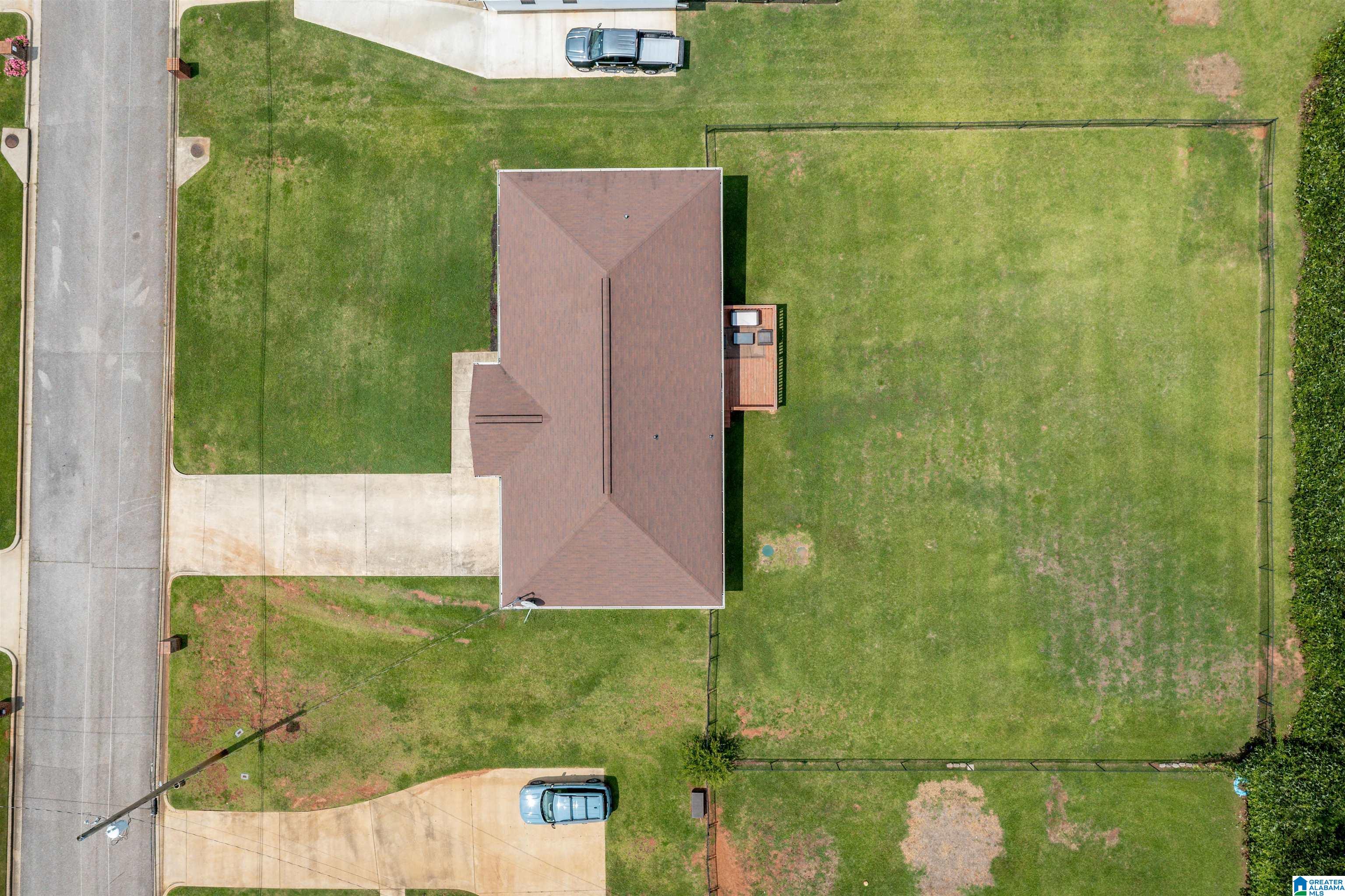 390 Bailey Road Weaver, AL 36277 - Photo 10 of 33