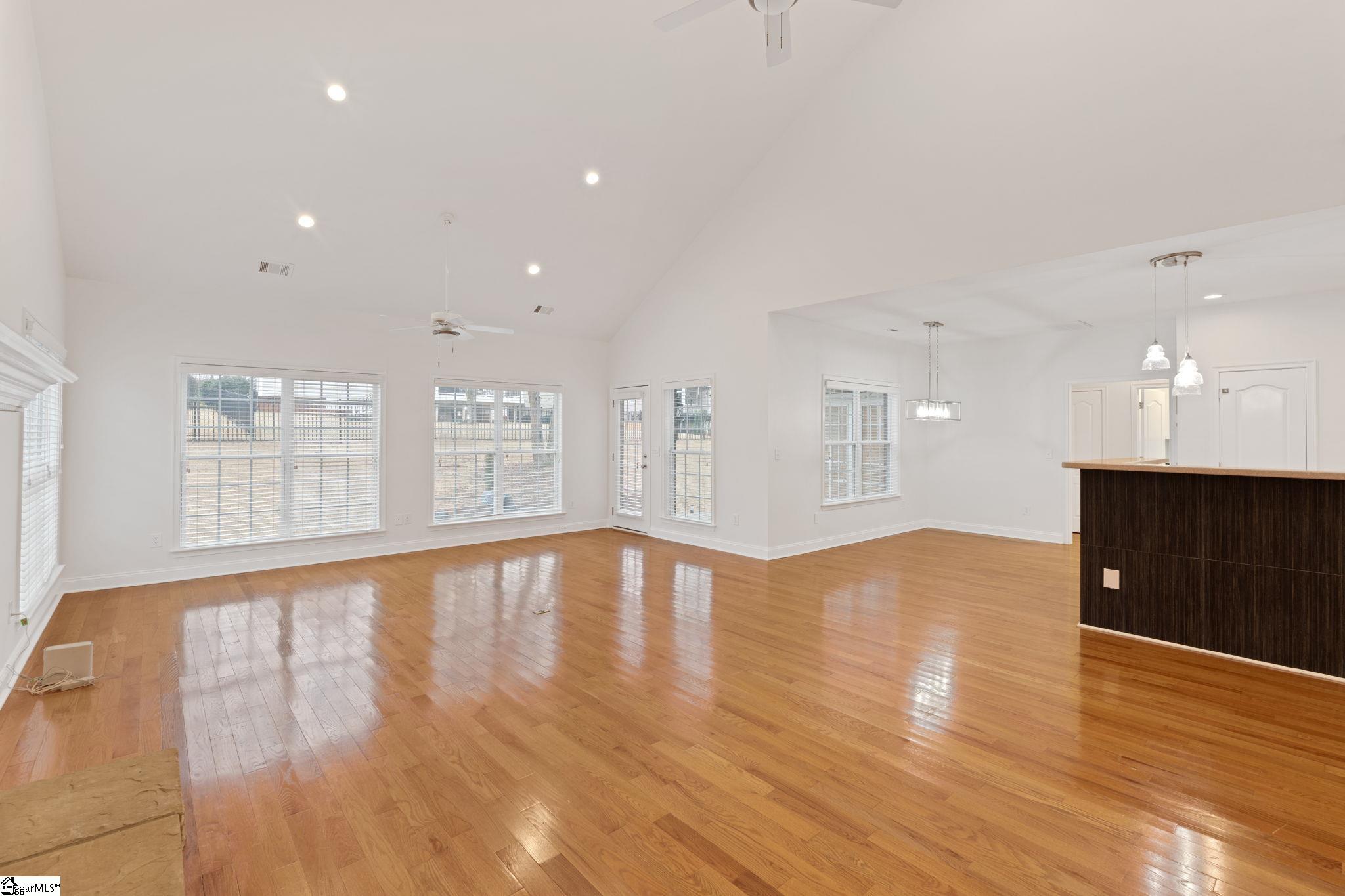 207 Traymore Way Greer, SC 29650 - Photo 10 of 49