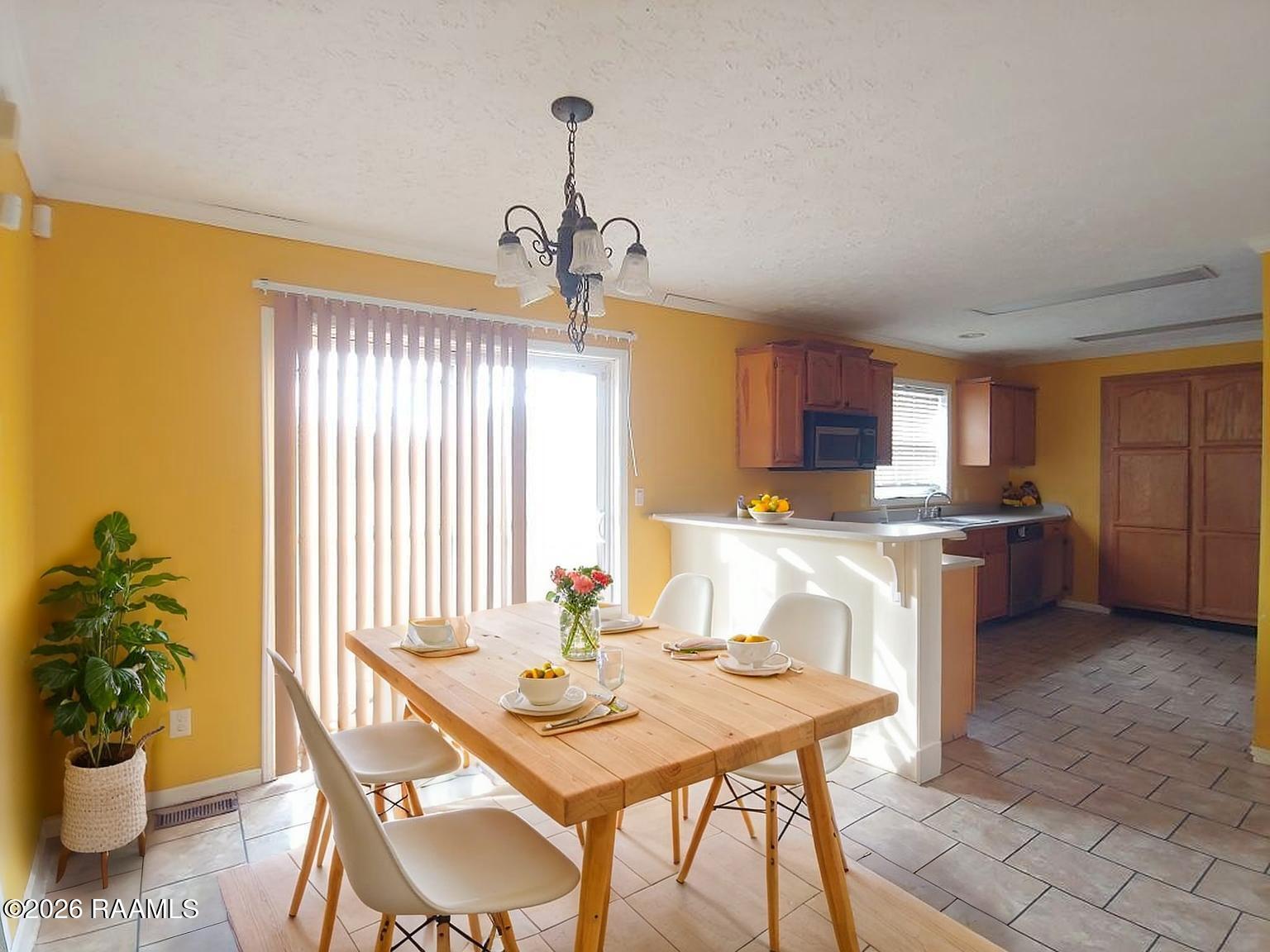 104 Schoeffler Road Carencro, LA 70520 - Photo 7 of 23 7 Dining Area
