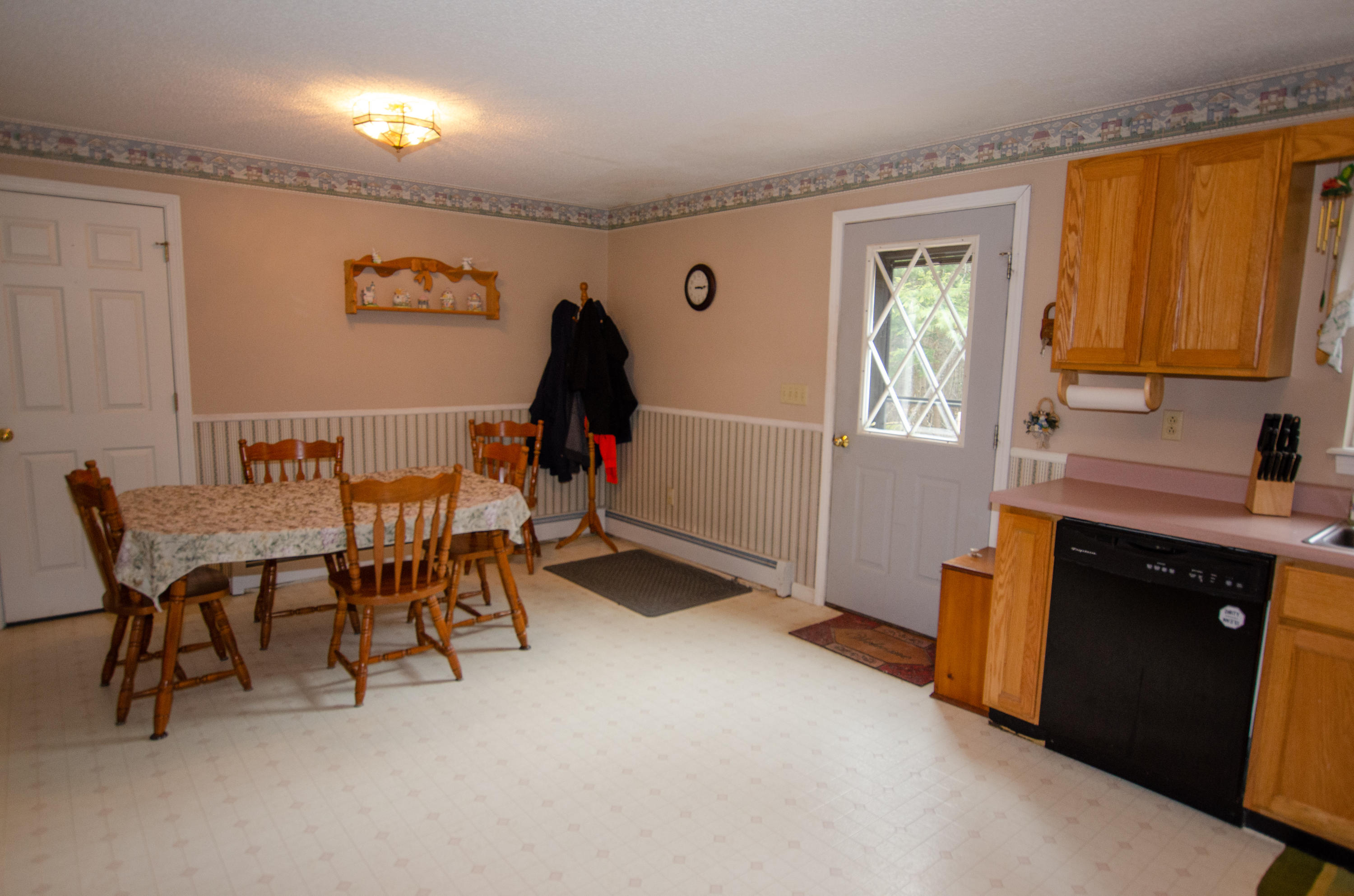 56 Scotts Neck Road Holden, ME 04429 - Photo 6 of 27 Kitchen