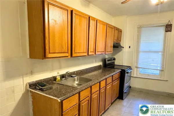 $180,000 | 131 Green Street, Allentown, PA 18102