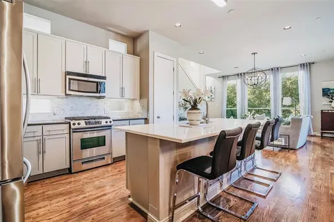 $515,000 | 1333 St Joseph Street, Unit 16, Dallas, TX 75204