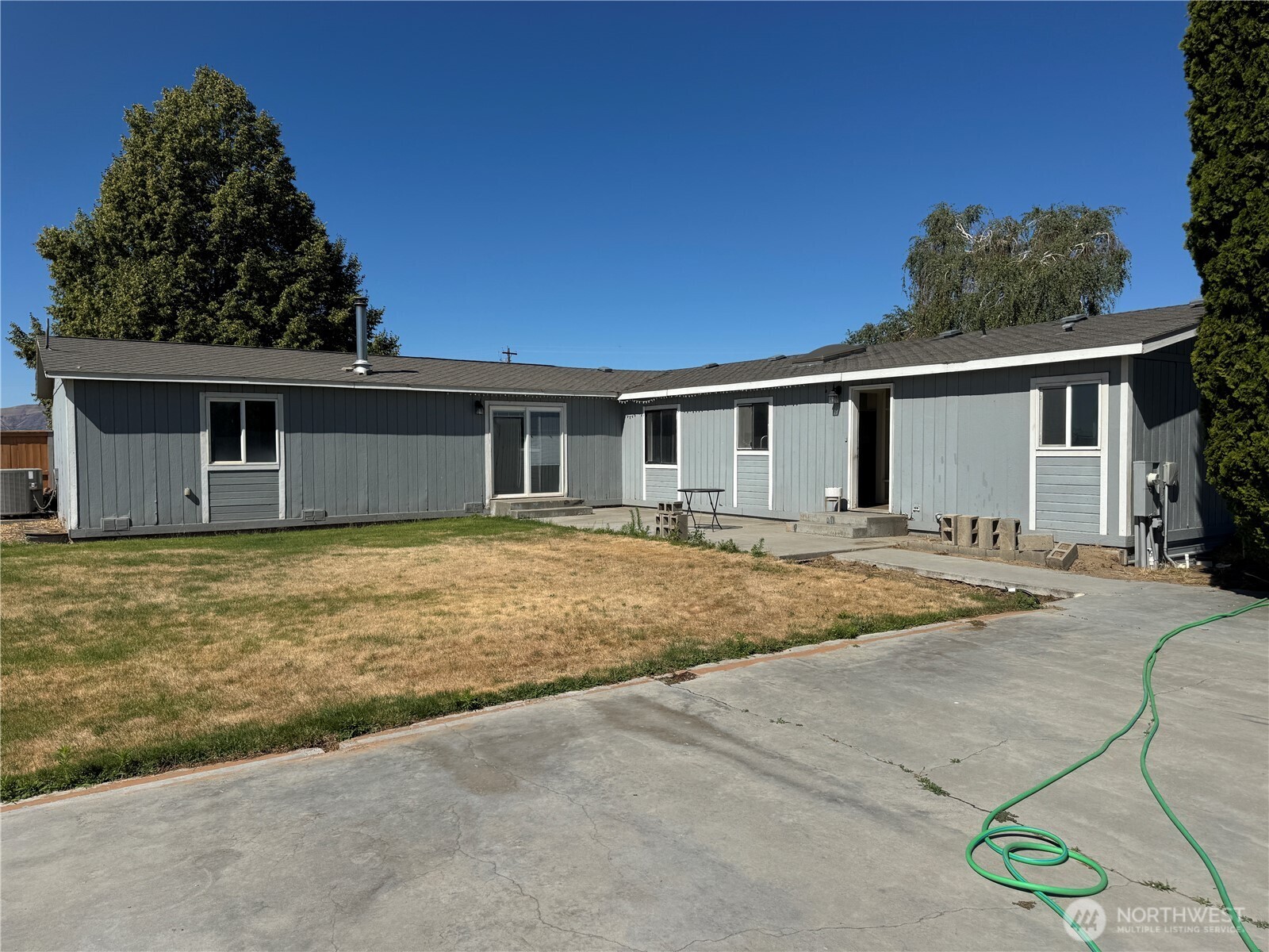 26037 Sw Road Mattawa, WA 99349 - Photo 2 of 33