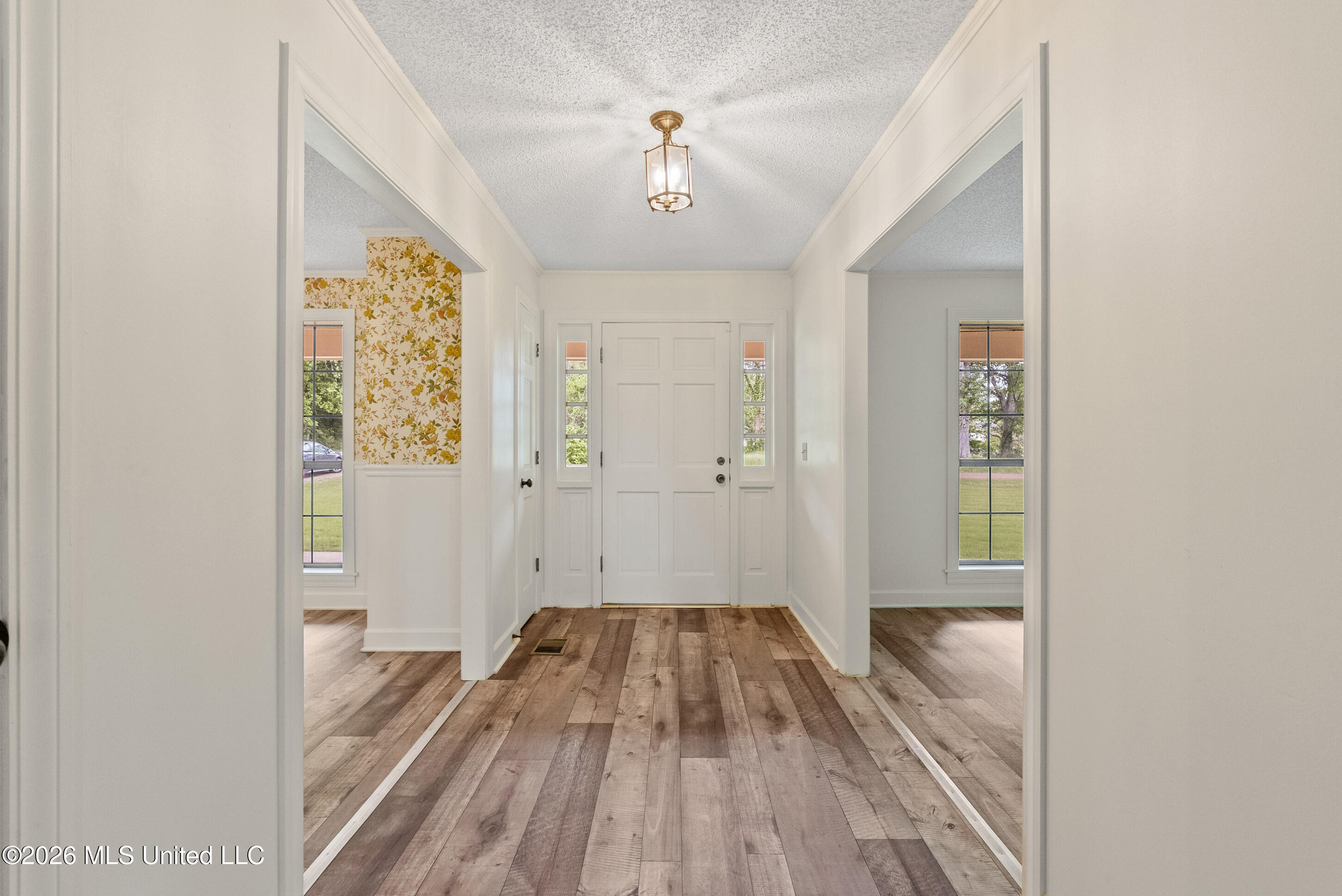 234 Terry Avenue Crenshaw, MS 38621 - Photo 5 of 39 5_dsc04353_print