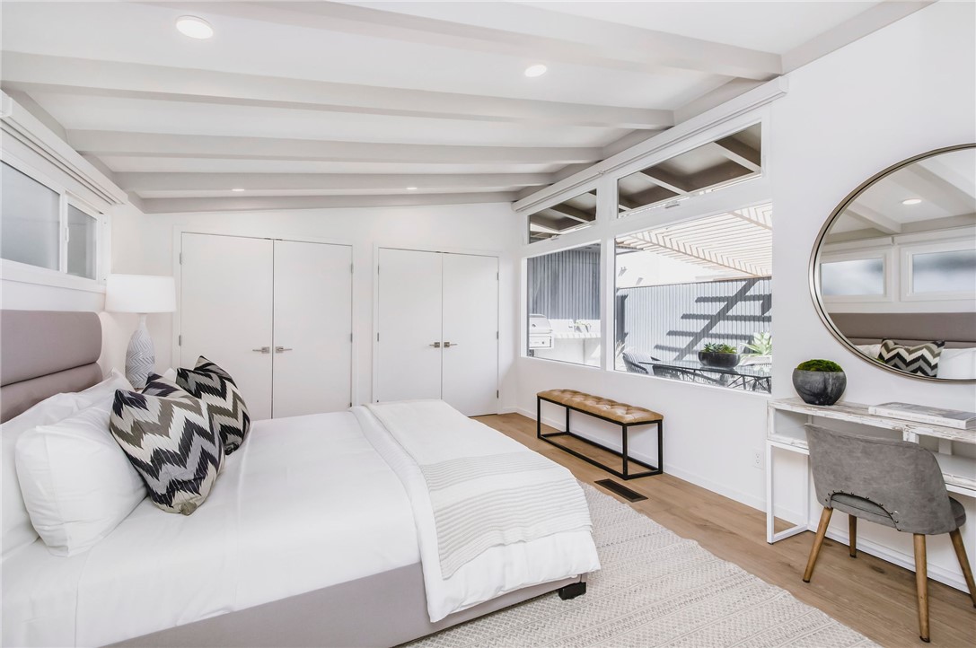 816 The Strand Manhattan Beach, CA 90266 - Photo 23 of 71 Primary Bedroom