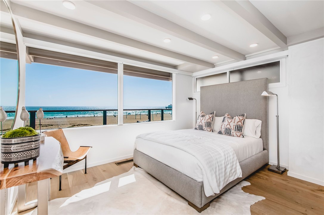 816 The Strand Manhattan Beach, CA 90266 - Photo 26 of 71 Second Bedroom