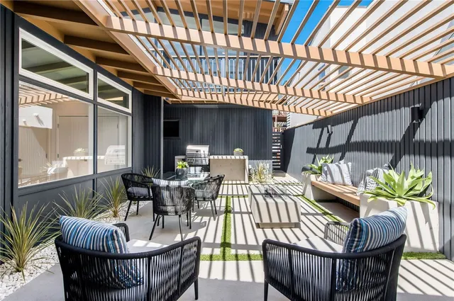 $40,000 | 816 The Strand, Manhattan Beach, CA 90266