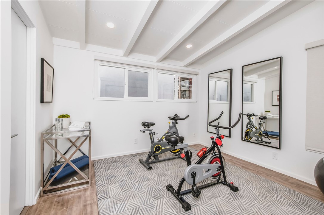 816 The Strand Manhattan Beach, CA 90266 - Photo 53 of 71 Separate Unit Bedroom/Workout Room